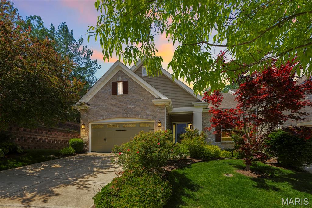 Photo of 14301 Gatwick Court Chesterfield MO 63017