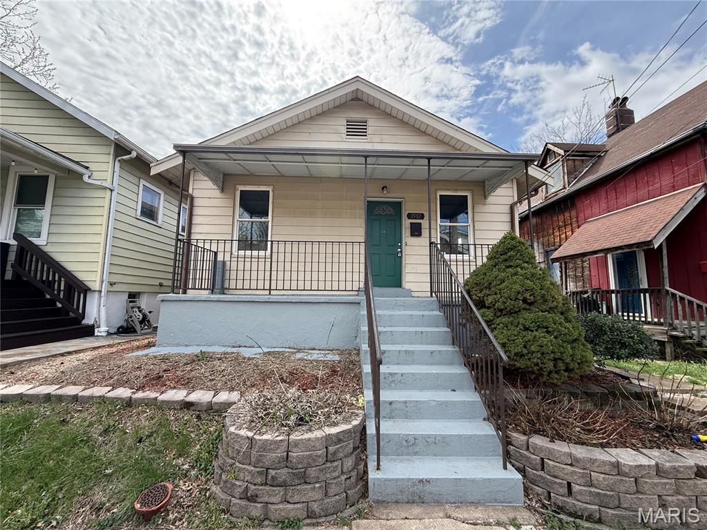 Photo of 3932 Schiller Place St Louis MO 63116