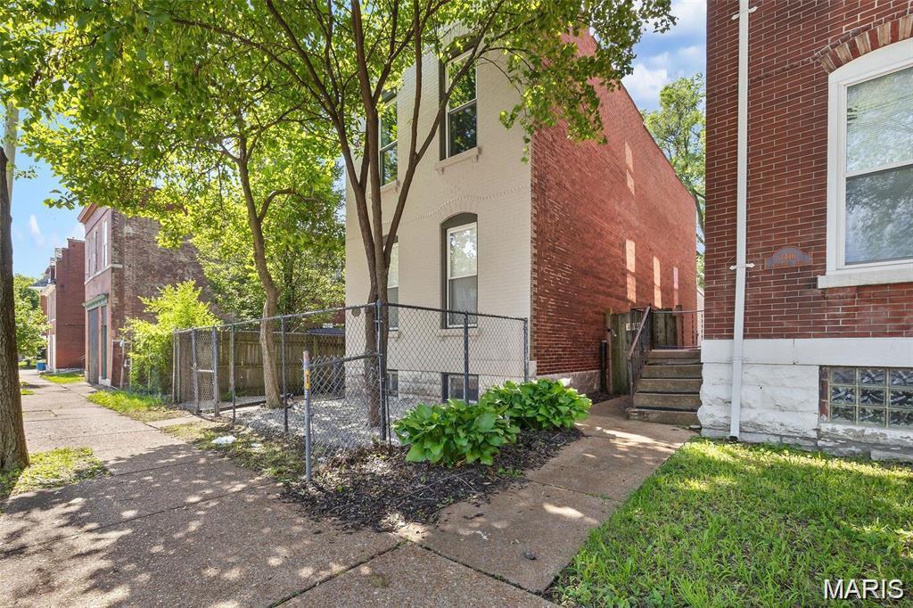 Photo of 3414 Cherokee Street St Louis MO 63118