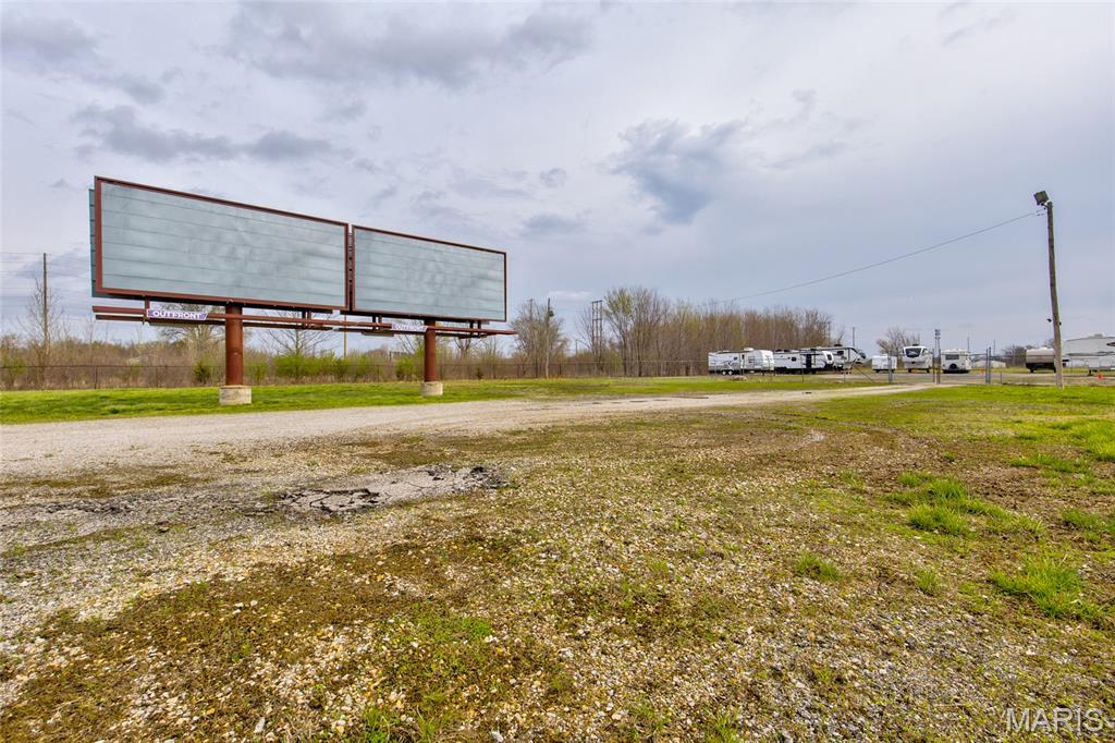 Photo of 6901 Godfrey Road Godfrey IL 62035