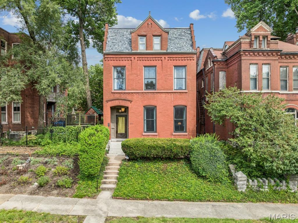 Photo of 3114 Illinois Avenue St Louis MO 63118