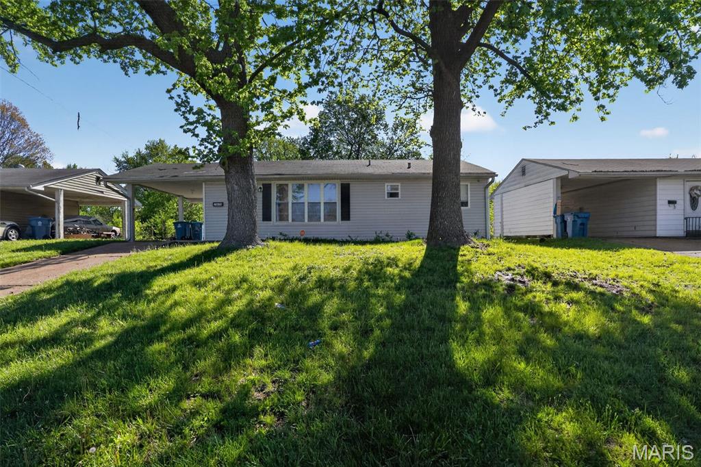Photo of 10028 Dellridge Lane St Louis MO 63136