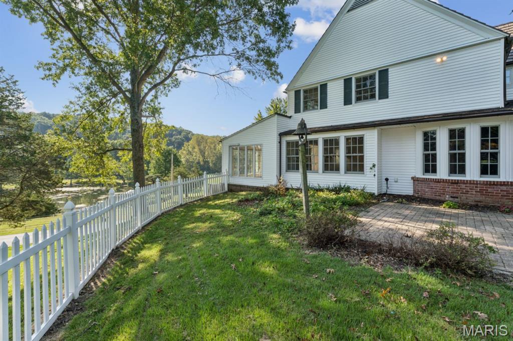 Photo of 2333 Ossenfort Road Wildwood MO 63038