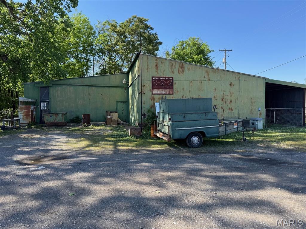 Photo of 201 W Main (rear) Steele MO 63877