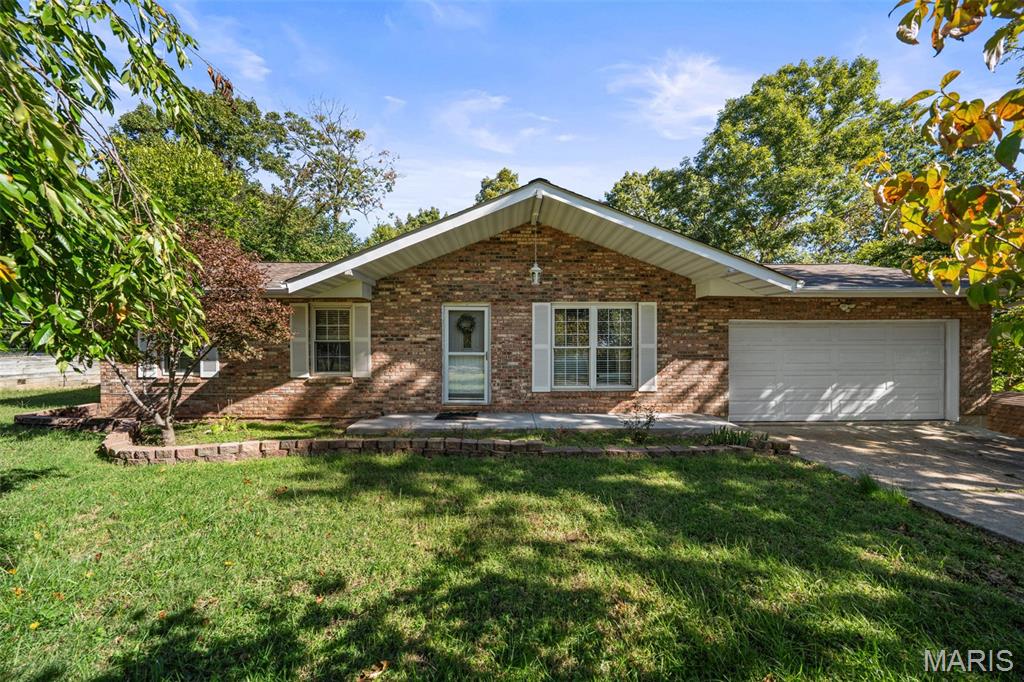 Photo of 5418 Oakcrest Drive Imperial MO 63052