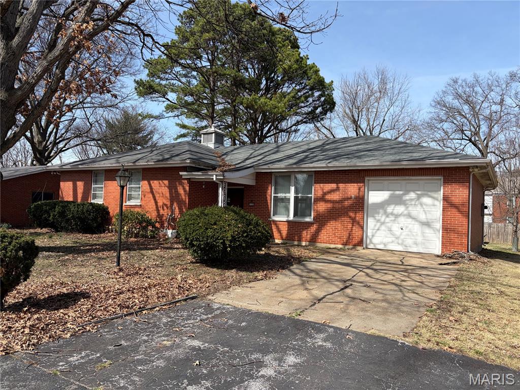 Photo of 1125 Soria Street Spanish Lake MO 63138