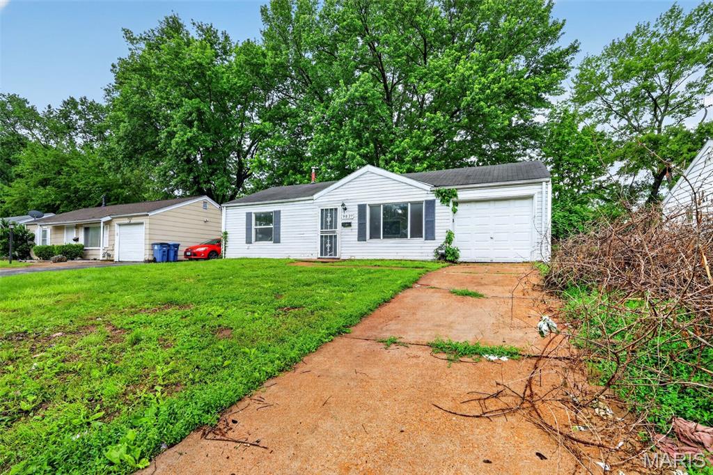 Photo of 9827 Lorna Lane St Louis MO 63136