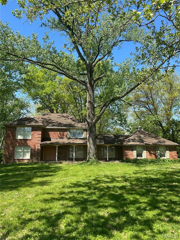 Photo of 2055 N Ballas Road Des Peres MO 63131
