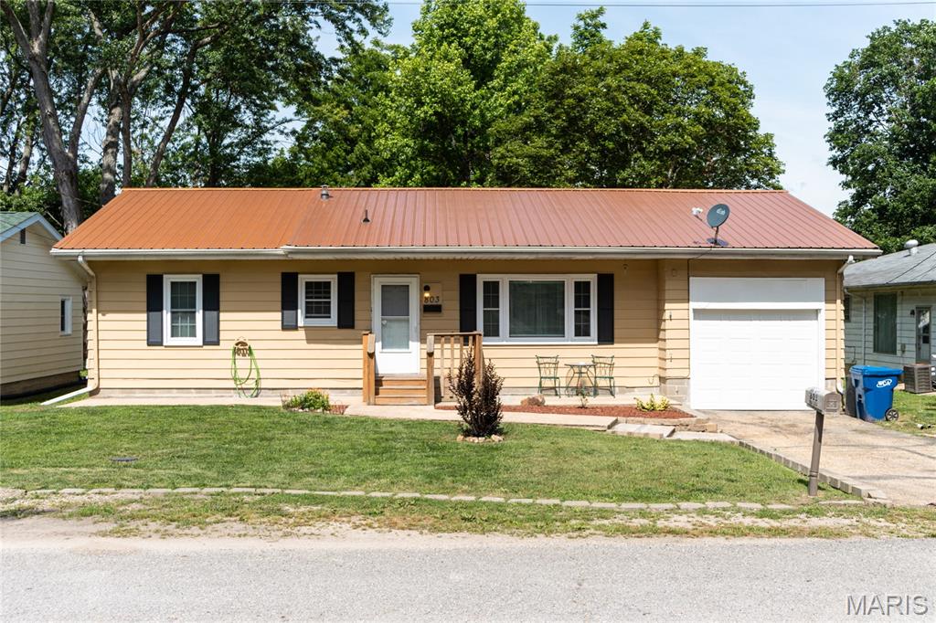 Photo of 803 South Oak Street Salem MO 65560