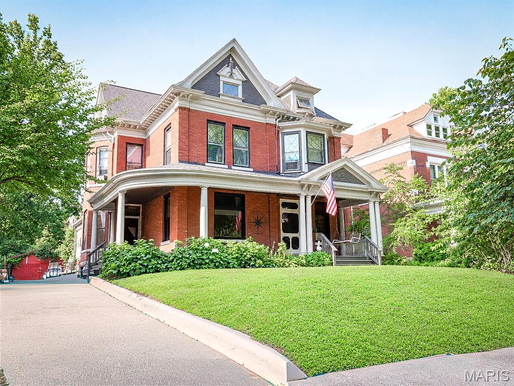 Photo of 1634 Vermont Street Quincy IL 62301
