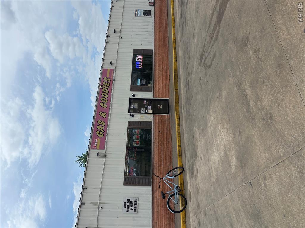 Photo of 1207 W Malone Avenue Sikeston MO 63801