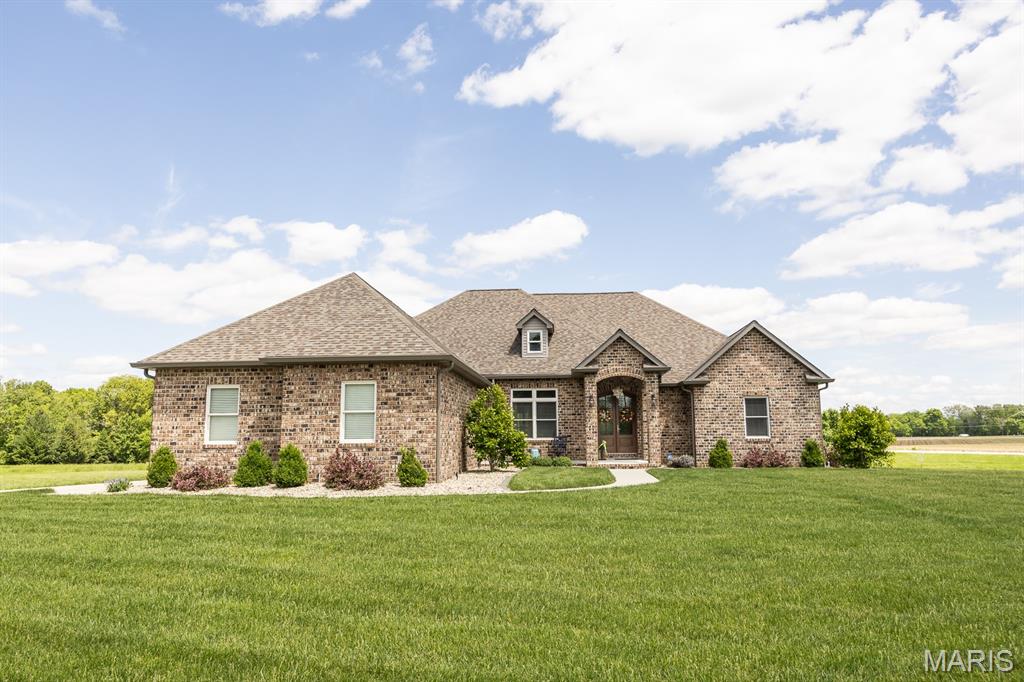 Photo of 409 Willow Bend Lane O'Fallon IL 62269