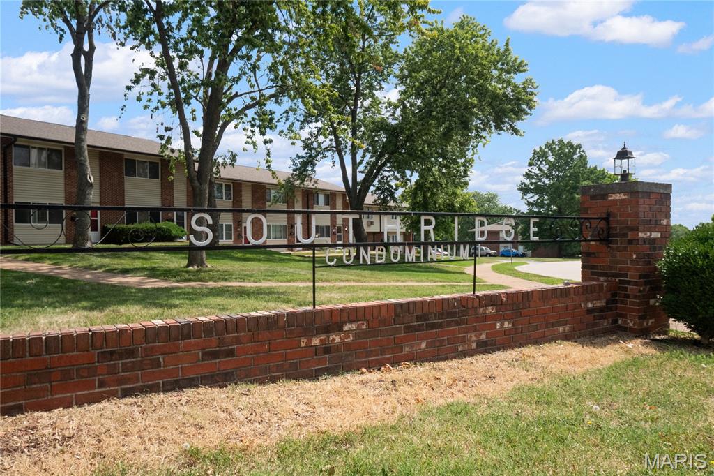 Photo of 9929 Bunker Hill Drive #C St Louis MO 63123