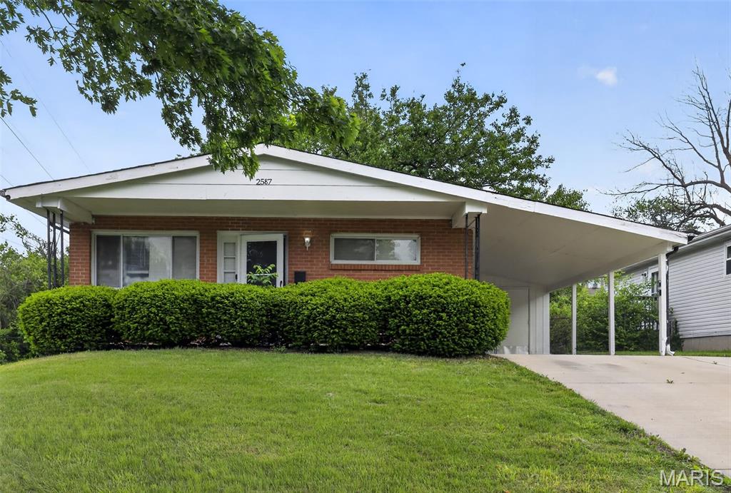 Photo of 2587 Robley Drive St Louis MO 63136