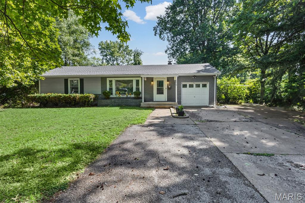 Photo of 7019 W B Street Belleville IL 62223