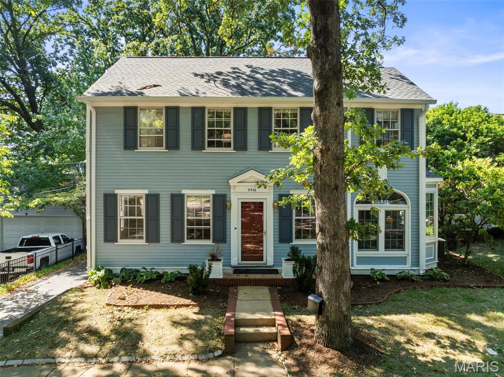Photo of 8436 Big Bend Boulevard Webster Groves MO 63119