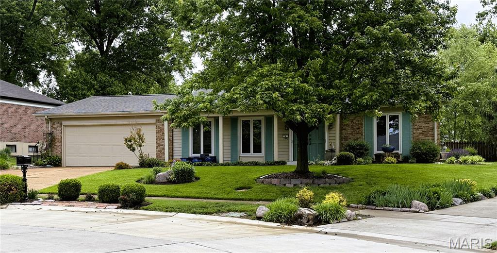 Photo of 8 Sweet Meadows Lane Ballwin MO 63011