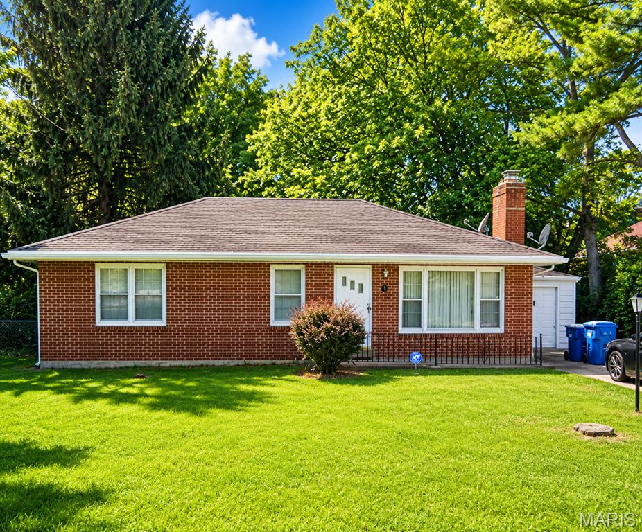 Photo of 9 S Floridale Drive Dellwood MO 63135