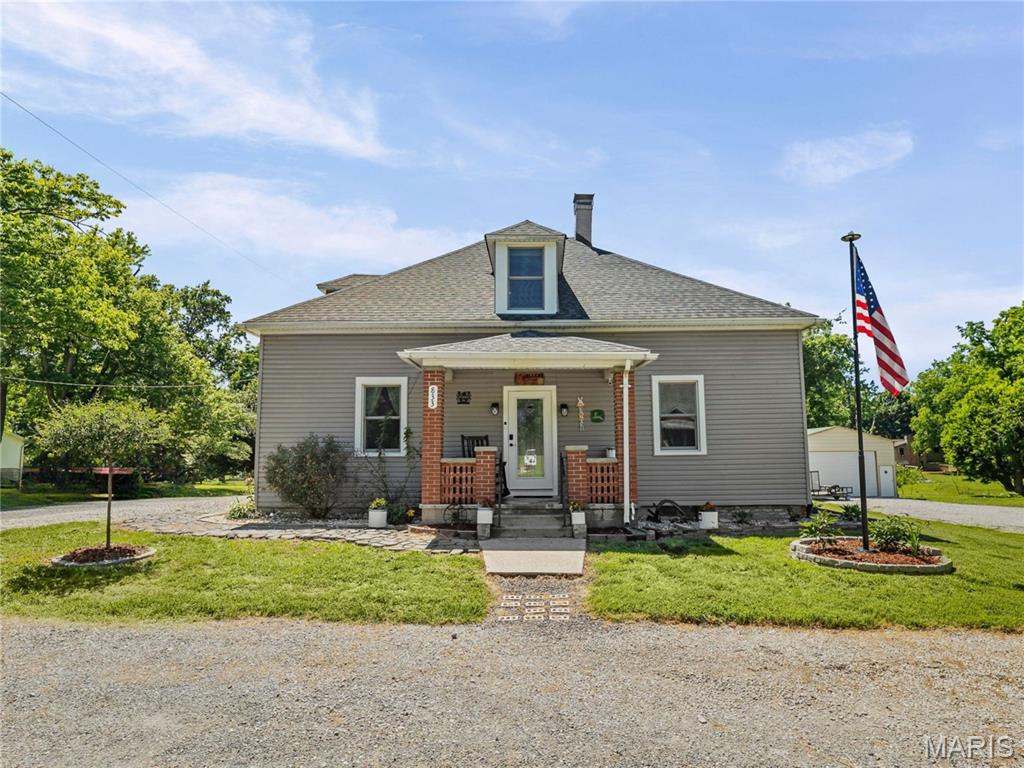 Photo of 833 Edward Street St Libory IL 62282