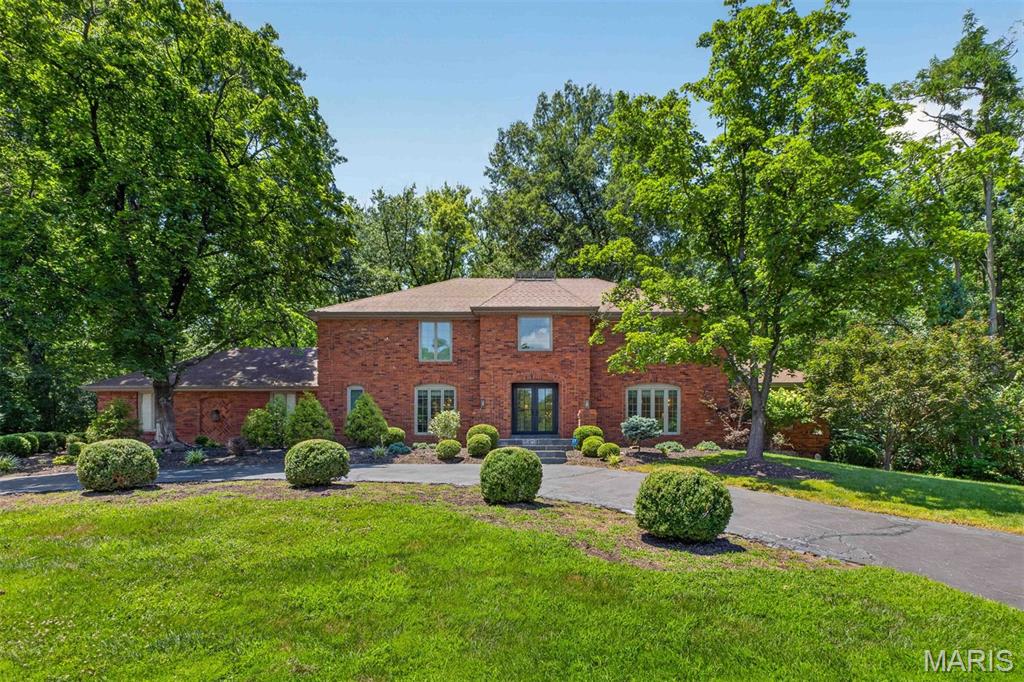 Photo of 139 Ladue Lake Drive Creve Coeur MO 63141