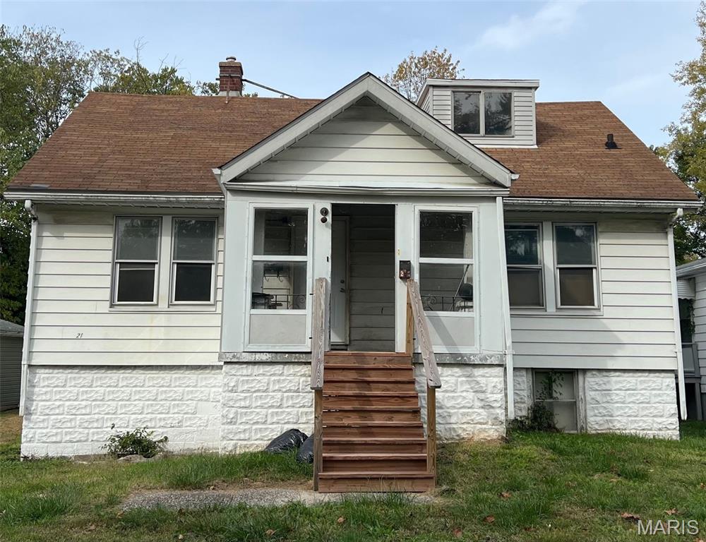 Photo of 21 S 57th Street Belleville IL 62226