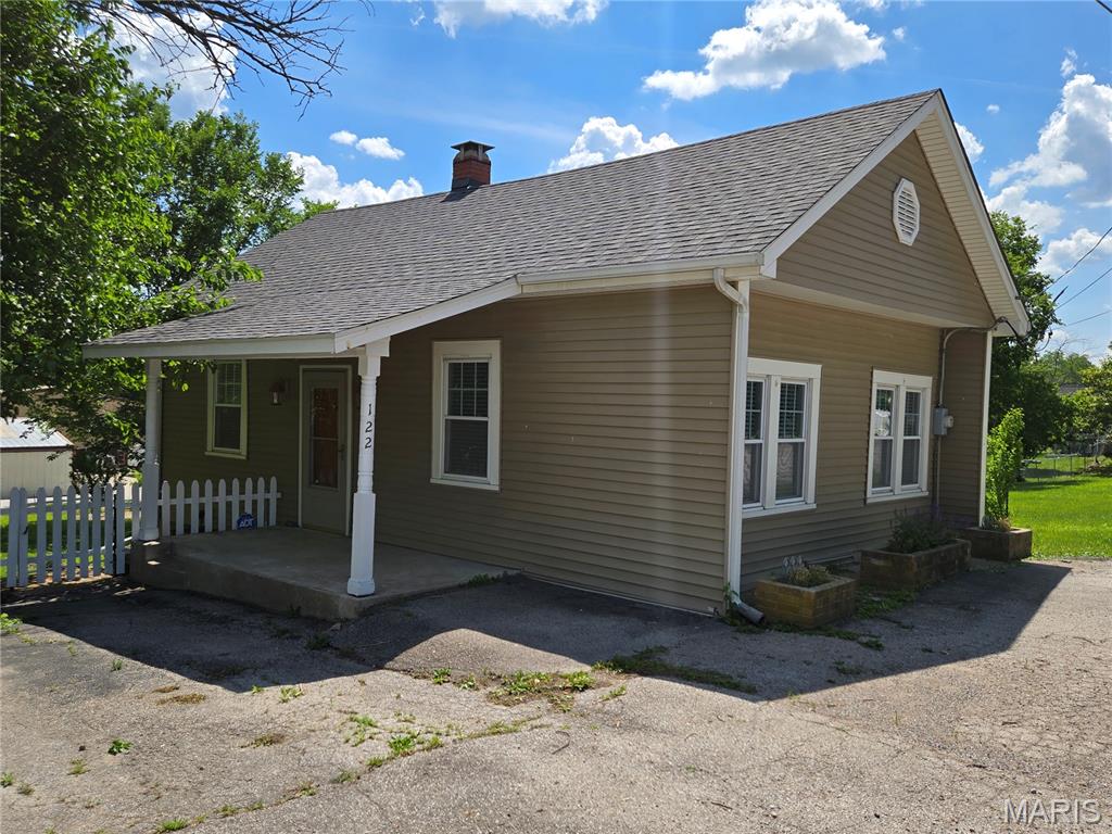 Photo of 122 Almeling Street New Melle MO 63365