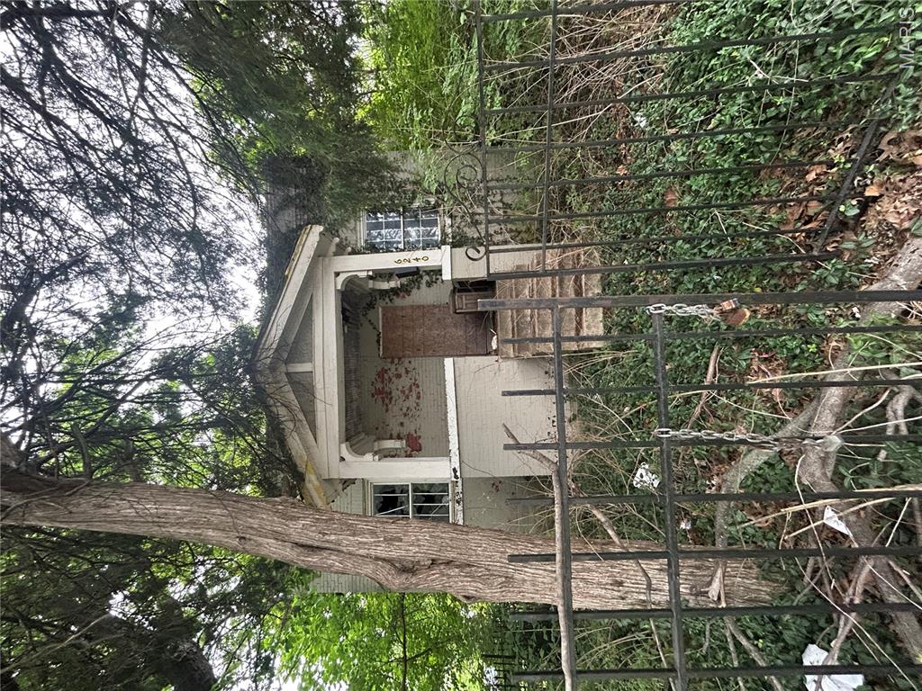 Photo of 6240 Lenox Avenue Wellston MO 63133