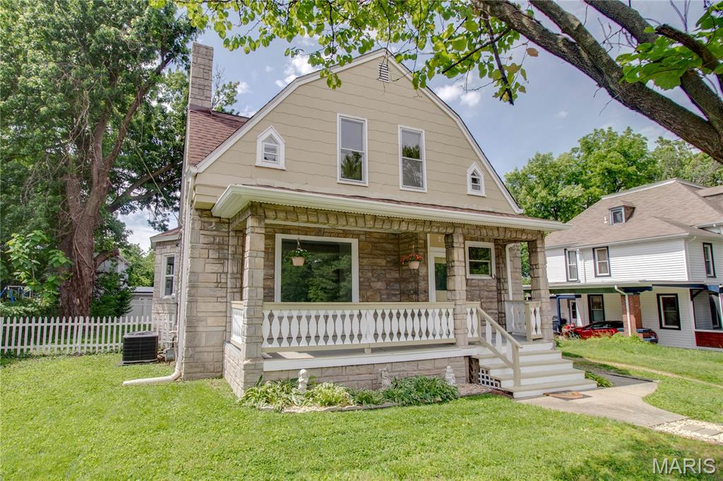 Photo of 205 E 12th Street Alton IL 62002