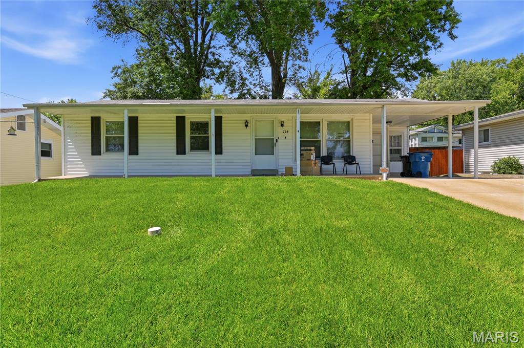 Photo of 714 Teson Road Hazelwood MO 63042