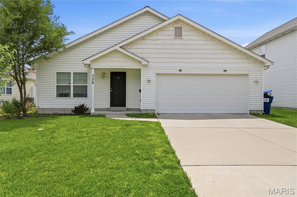 Photo of 738 Charbonier Road Florissant MO 63031