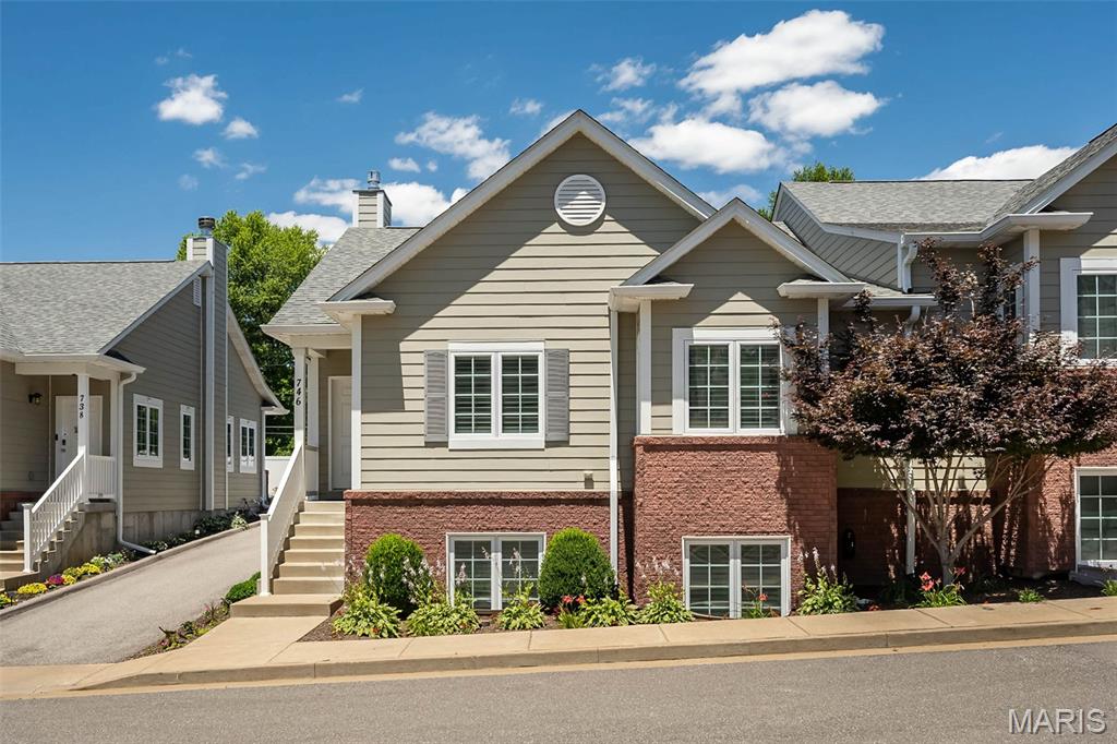 Photo of 746 Windberry Court Kirkwood MO 63122