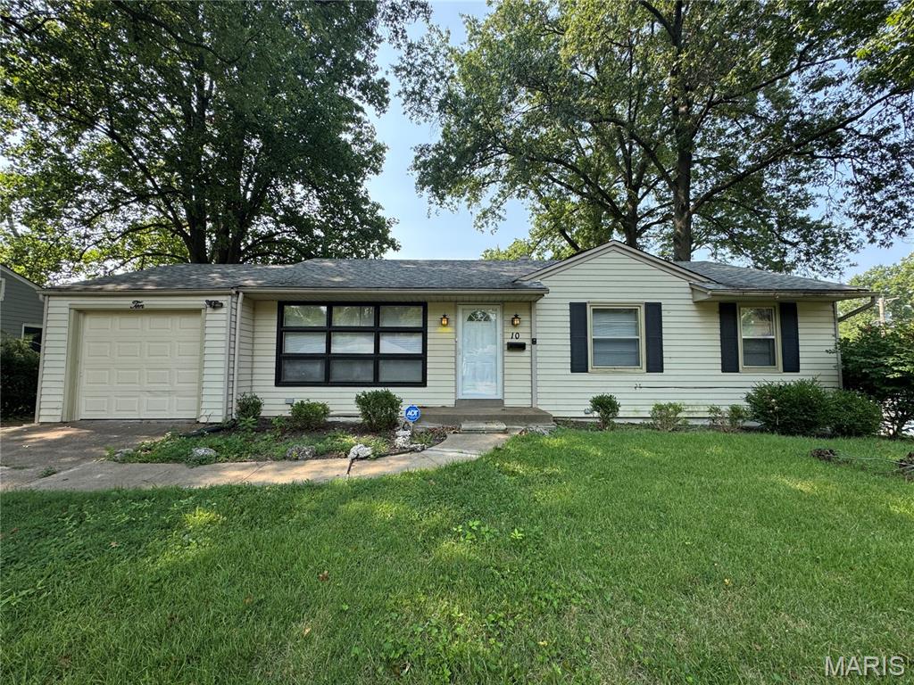 Photo of 10 Drummond Drive St Louis MO 63135