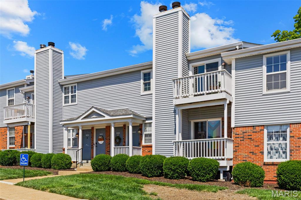 Photo of 1442 High School Drive Brentwood MO 63144