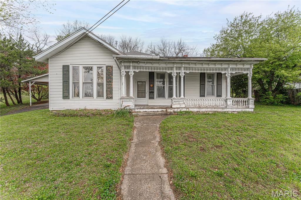 Photo of 1413 Tennessee Street Louisiana MO 63353