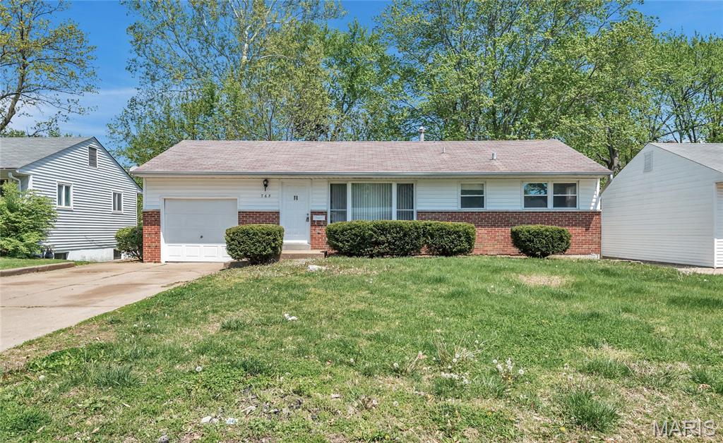 Photo of 765 Babler Drive Florissant MO 63031