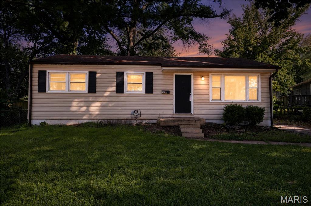 Photo of 1037 Forestwood Drive St Louis MO 63135