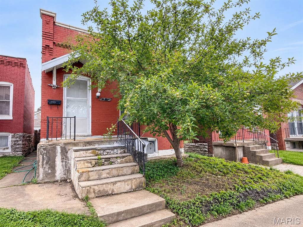 Photo of 4176 Newport Court St Louis MO 63116