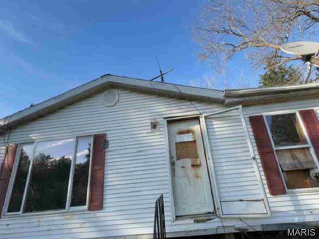 Photo of 401 Hill Side Road De Soto MO 63020