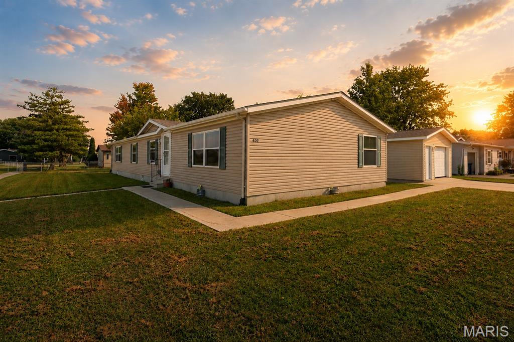 Photo of 832 LILA Court New Baden IL 62265