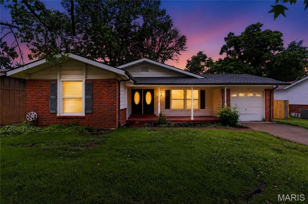 Photo of 2827 Westminster Drive Florissant MO 63033