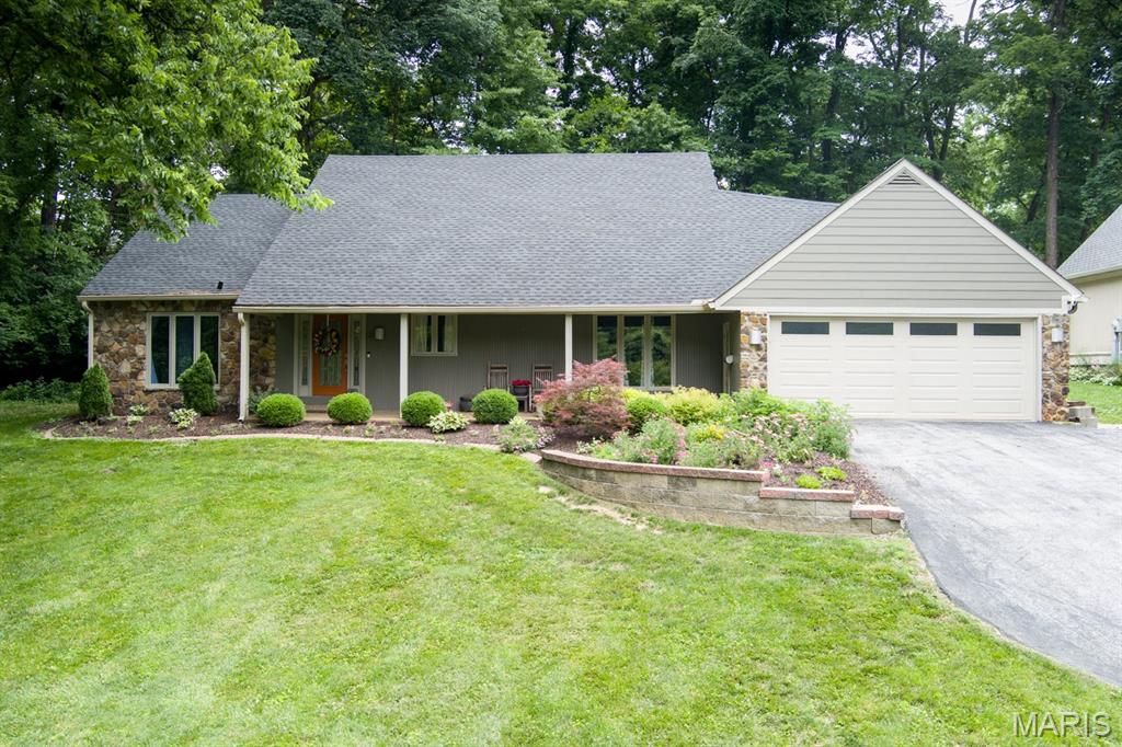 Photo of 18 Powder Creek Drive Belleville IL 62223