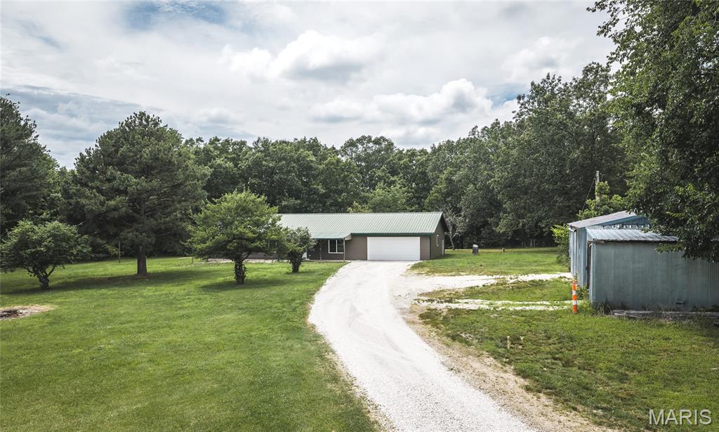Photo of 8107 State Highway 185 Leslie MO 63056