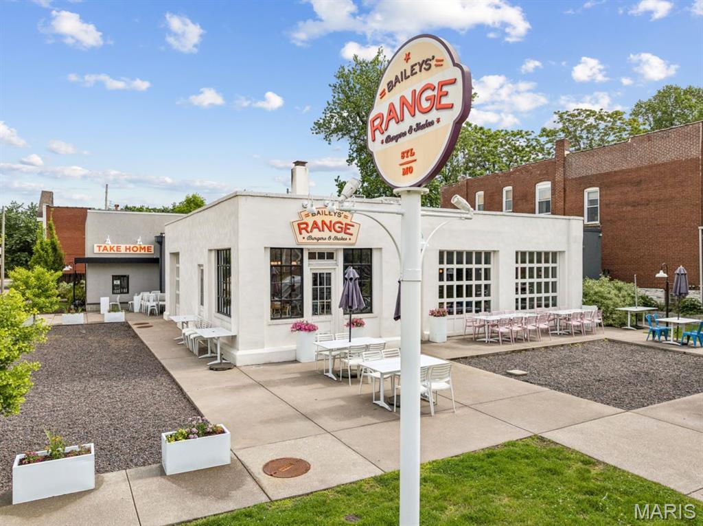 Photo of 4175 Shaw Boulevard St Louis MO 63110
