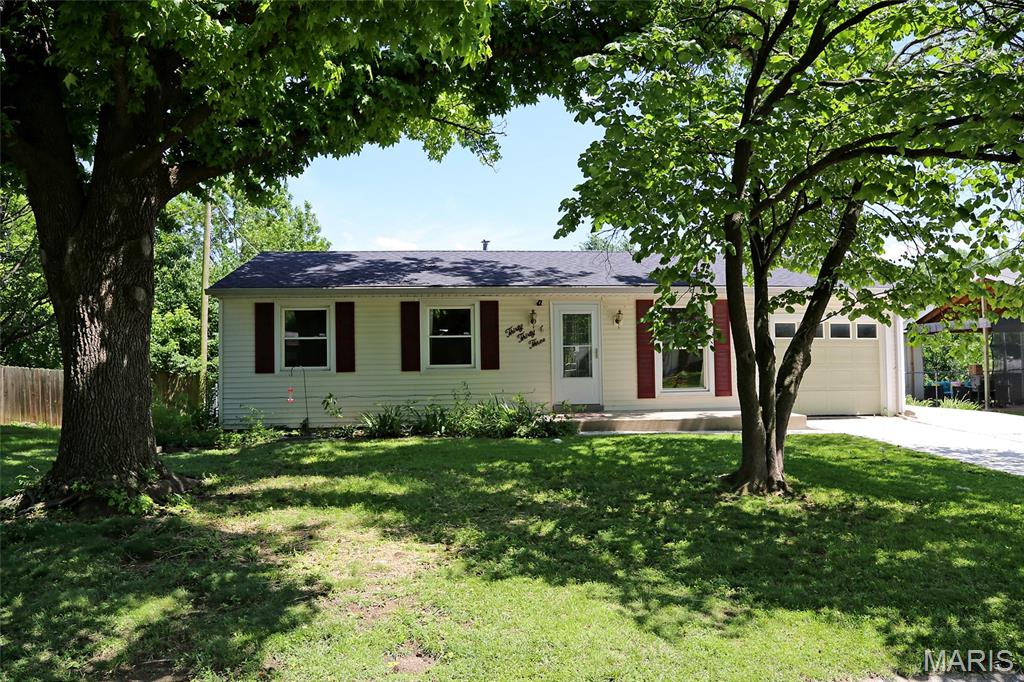 Photo of 3033 Saint Babette Lane St Charles MO 63301