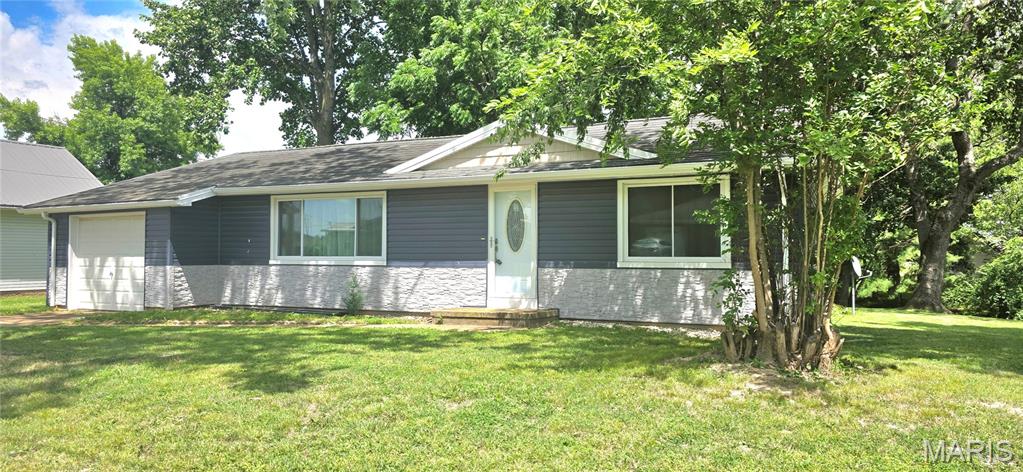 Photo of 304 N Main Street Ellis Grove IL 62241