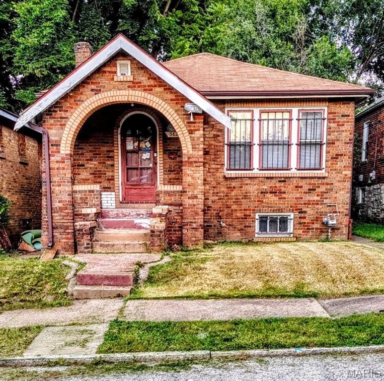 Photo of 5628 Hiller Place St Louis MO 63136