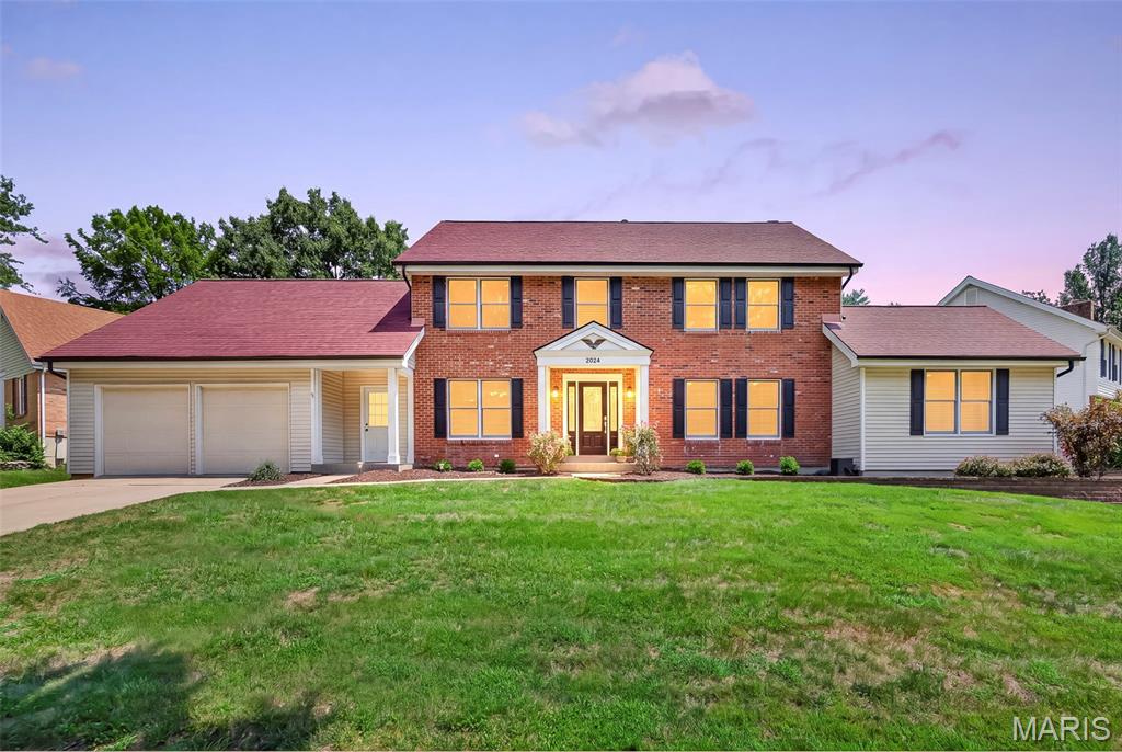 Photo of 2024 Meadowbrook Way Drive Chesterfield MO 63017