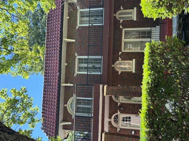 Photo of 913 Concordia Lane Clayton MO 63105