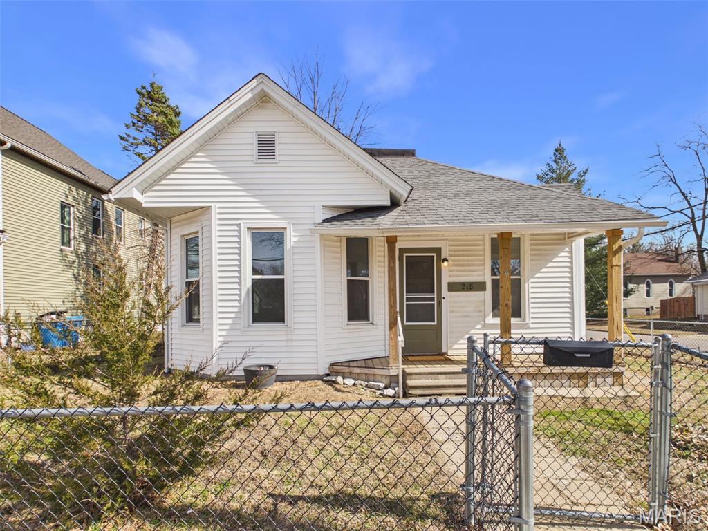 Photo of 218 S Fillmore Street Edwardsville IL 62025