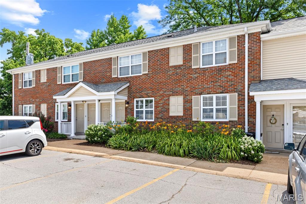 Photo of 1408 Thrush Place St Louis MO 63144